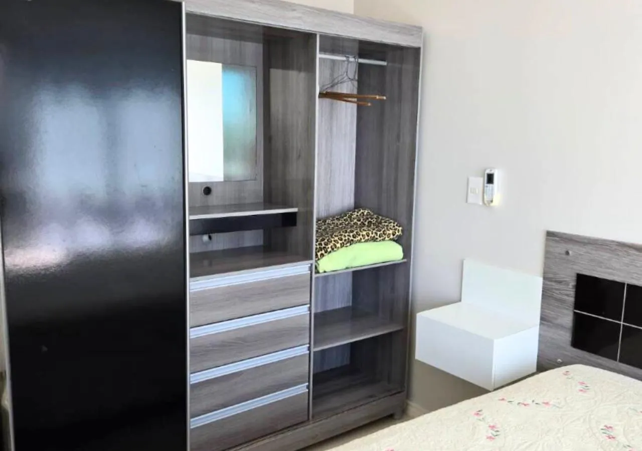 C193 Belo Apartamento De 2 Quartos Em Canasvieiras Com Vista De Frente Para O Mar Florianópolis Appartamento