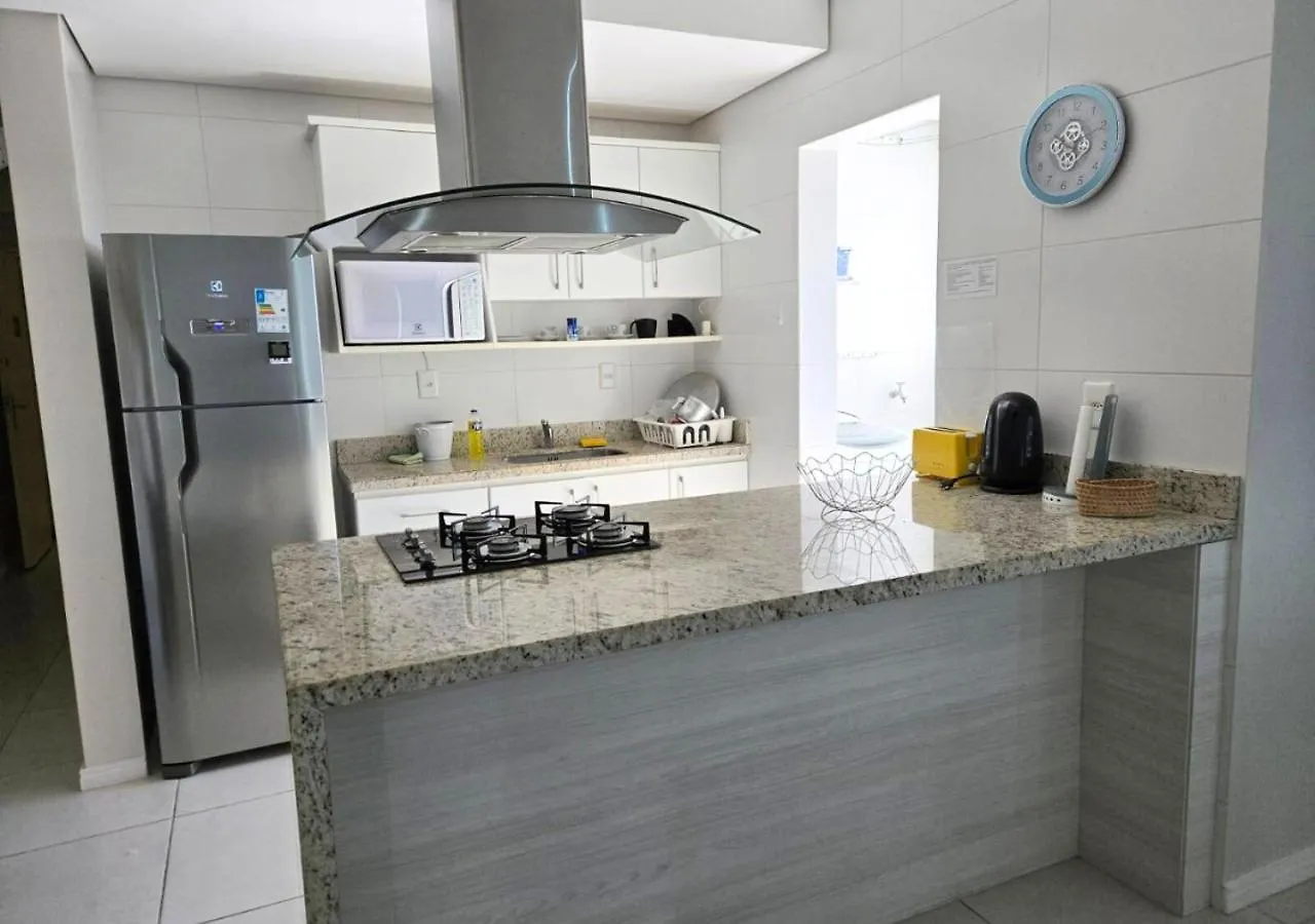 C193 Belo Apartamento De 2 Quartos Em Canasvieiras Com Vista De Frente Para O Mar Florianópolis 아파트