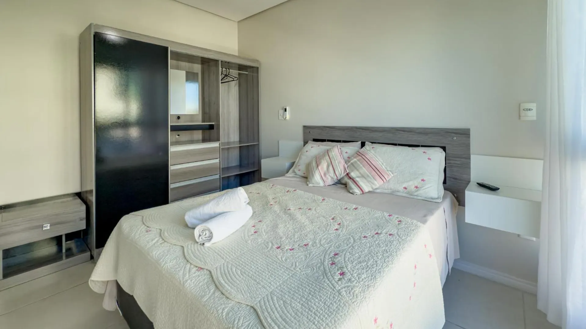Appartamento C193 Belo Apartamento De 2 Quartos Em Canasvieiras Com Vista De Frente Para O Mar Florianópolis Brasile